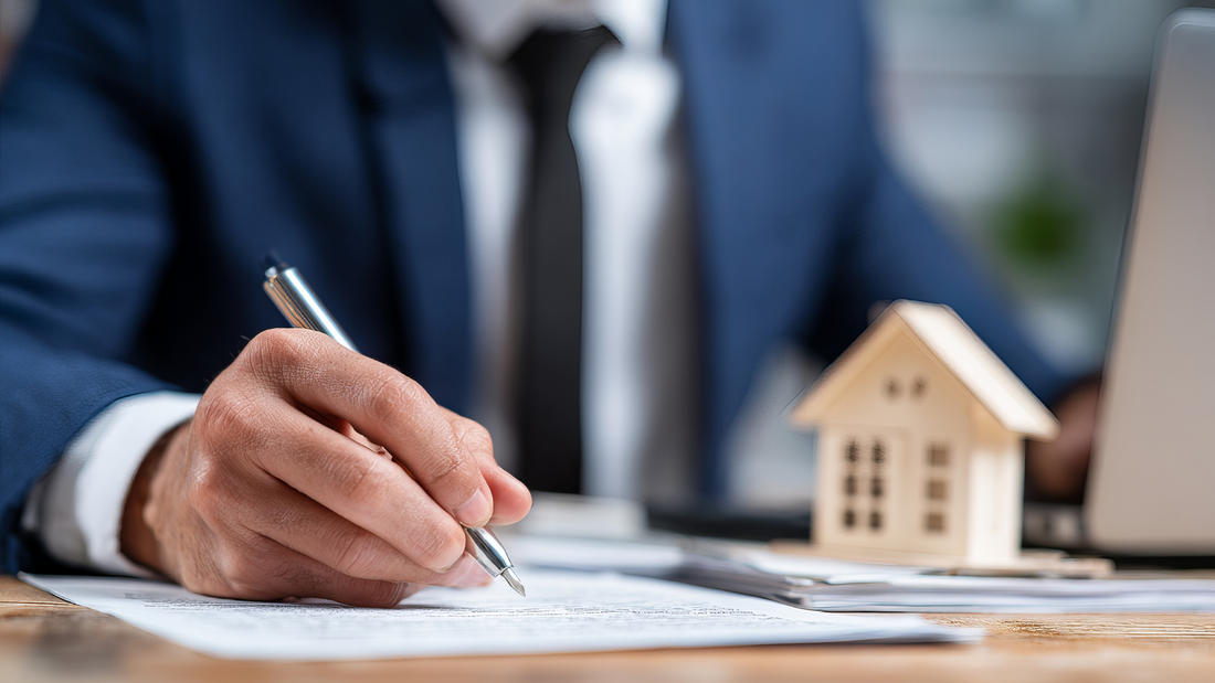 Loan Officer vs Mortgage Broker vs Bank: Who Should You Trust